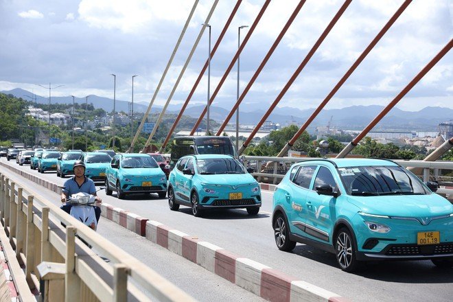 Chạy taxi bằng xe điện: Nhiều lợi thế hơn xe xăng nhưng vẫn còn 1 chặng đường dài để phổ cập tại Việt Nam- Ảnh 5.