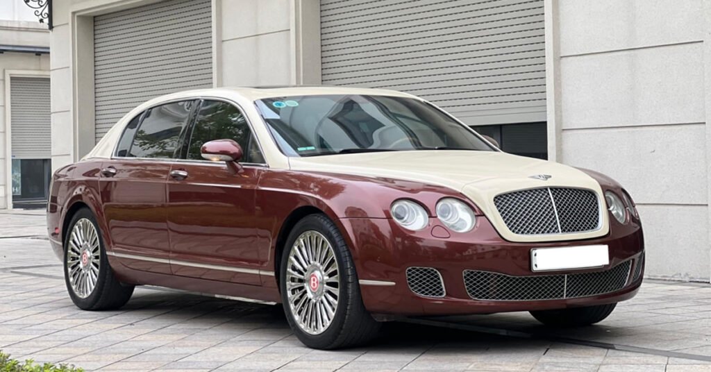 Cơ hội sở hữu xe siêu sang Bentley Flying Spur chưa bao giờ dễ dàng đến thế với mức chỉ ngang Toyota Camry