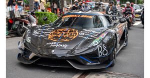 Ngắm cận cảnh siêu phẩm dát kim cương 10 tỷ xuất hiện trong Gumball 3000 - Tiền nhiều để làm gì?